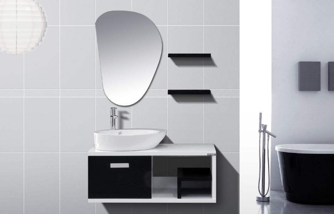玻璃浴室柜与PVC浴室柜相比哪个好？